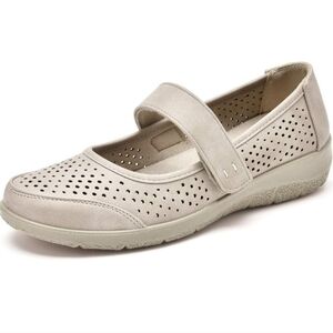 VJH Comfort Mary Jane Flats, Women's size 8 NWOT